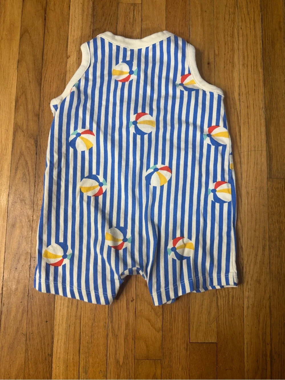 Hanna Andersson 3/6M Beach Ball Romper